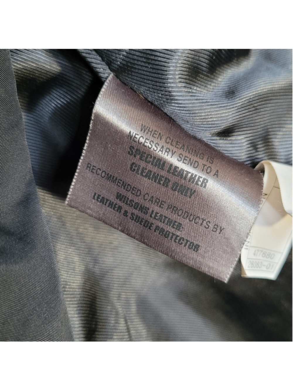 Wilson's leather black jacket Thinsulate Liner - Men’s Medium 4 buttons - Picture 5 of 11